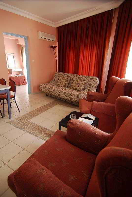 Akdeniz Apart Hotel Kusadasi Exterior foto